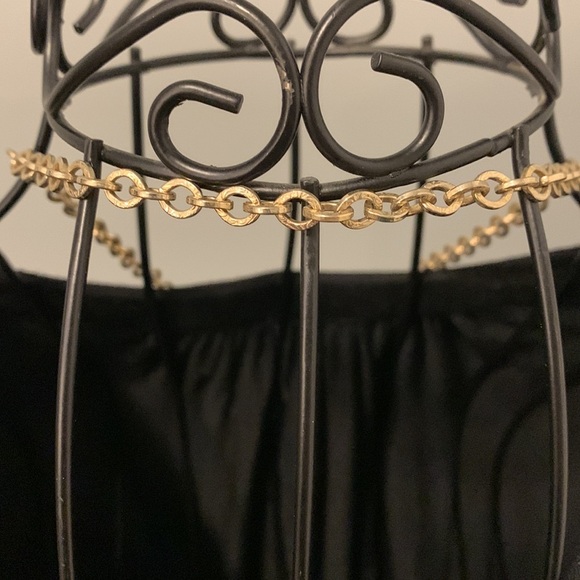 Vintage Gold tone necklace w/ lantern pendants and two spring clasps - Picture 4 of 11